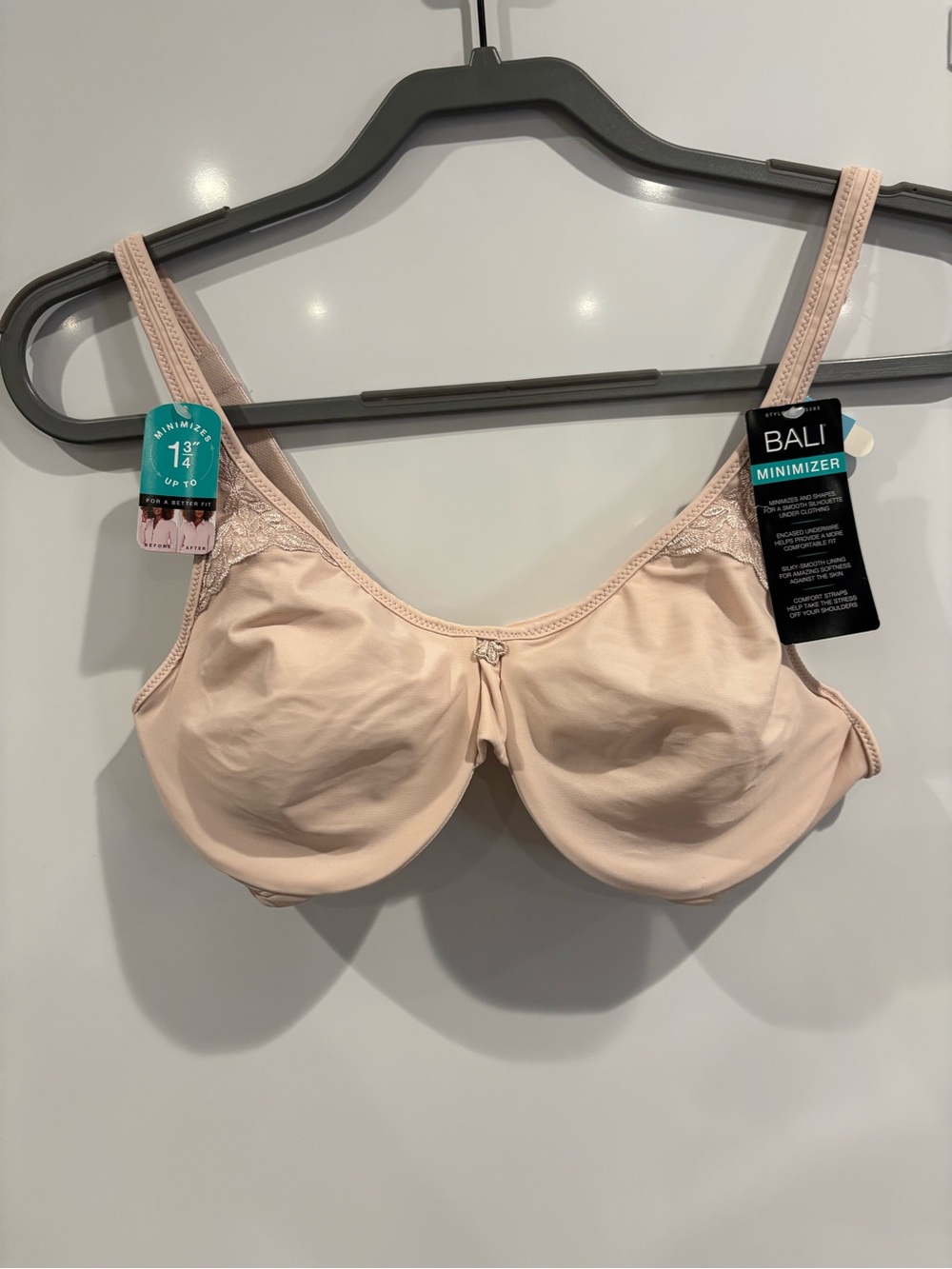 NWT BALI MINIMIZER BRA -36 C
